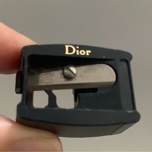 Dior Makeup Pencil Sharpener pre-owned very good condition ✨